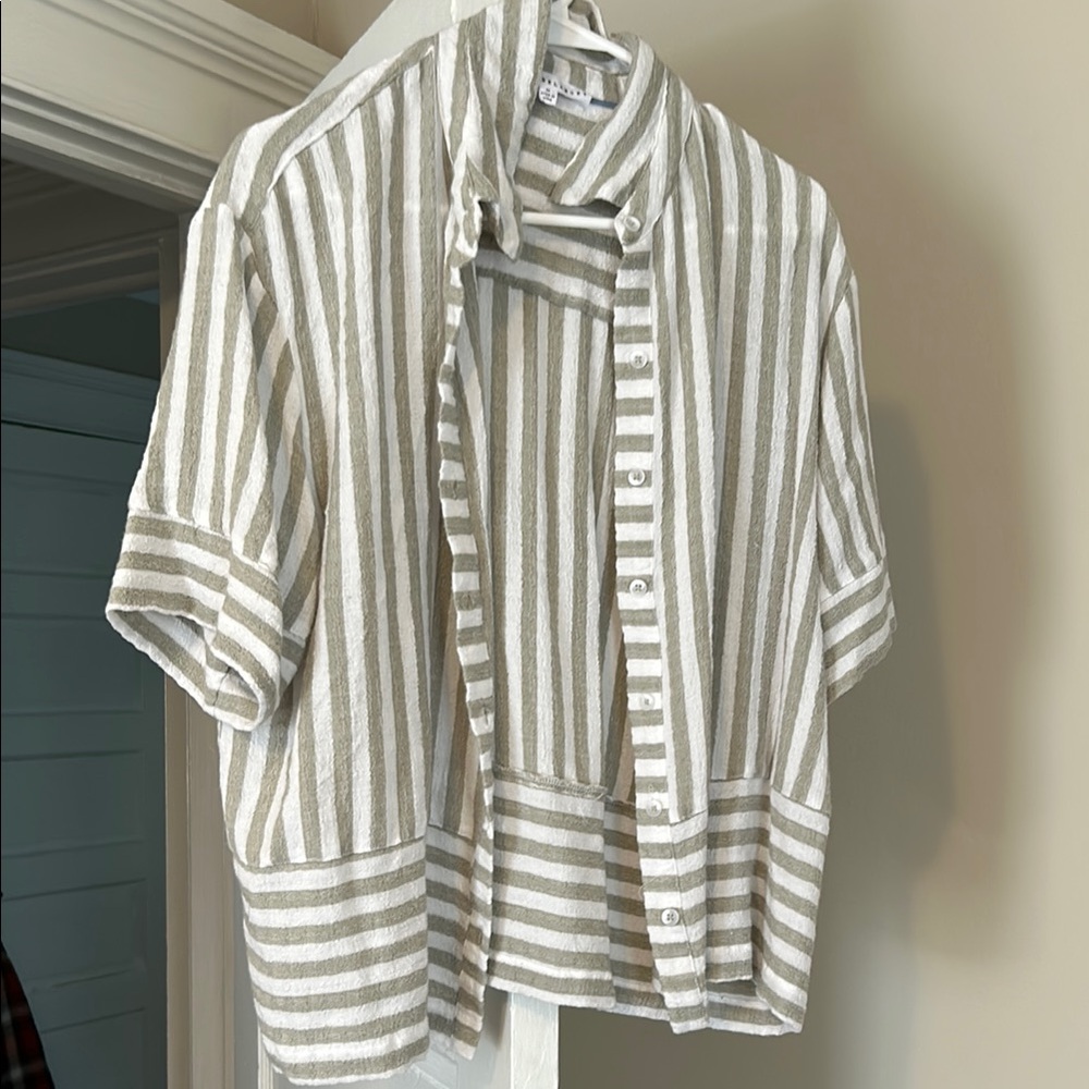 Striped Short Sleeve Shirt